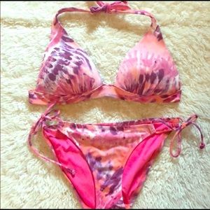 Victoria’s Secret bikini 👙